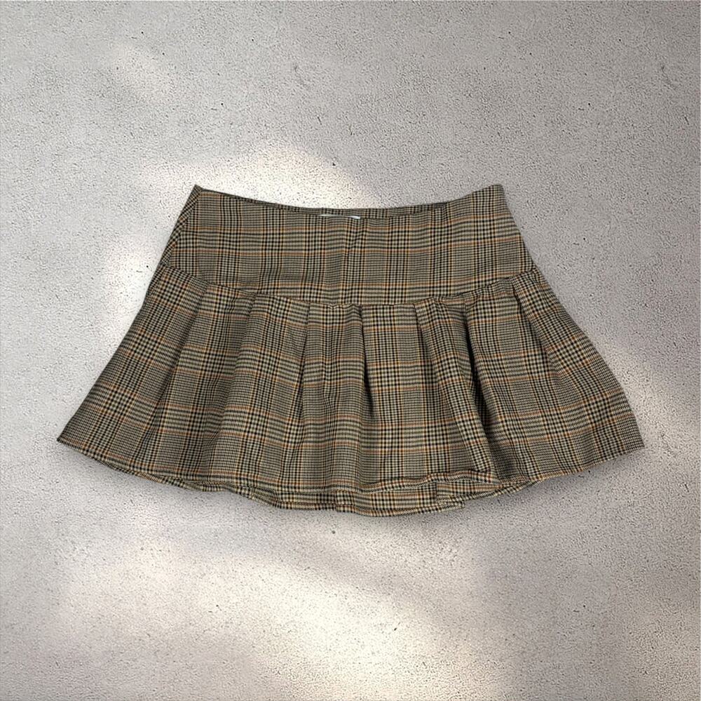 RSQ by Tillys Pleated Plaid Mini Skirt Women's L Brown Micro Preppy Kfashion Y2K